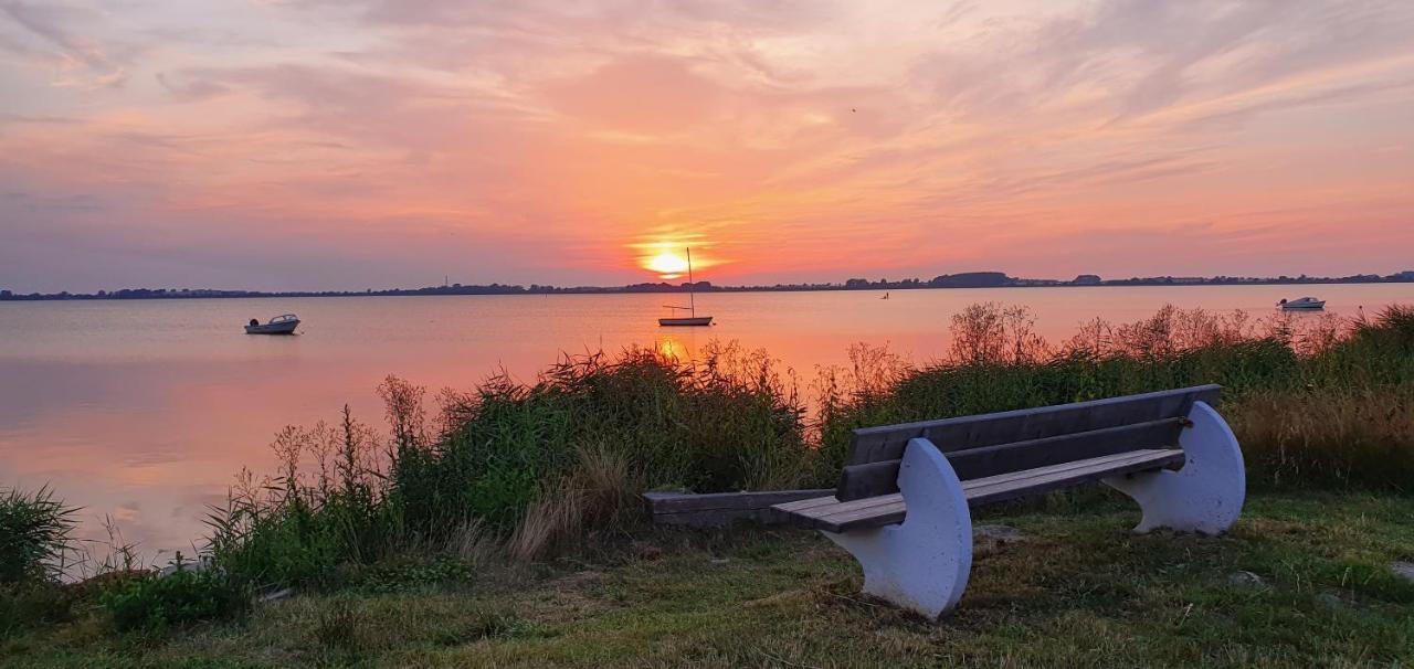 Ferienhaus Rotdorn Wiek auf Rügen Екстериор снимка